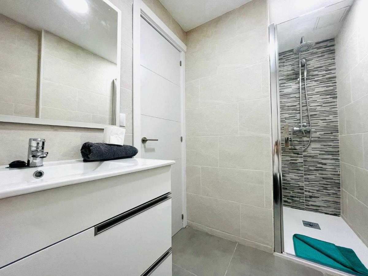 Carlo's Flat, Recien Reformado, Piscina Y A 5minutos De La Playa * Salou